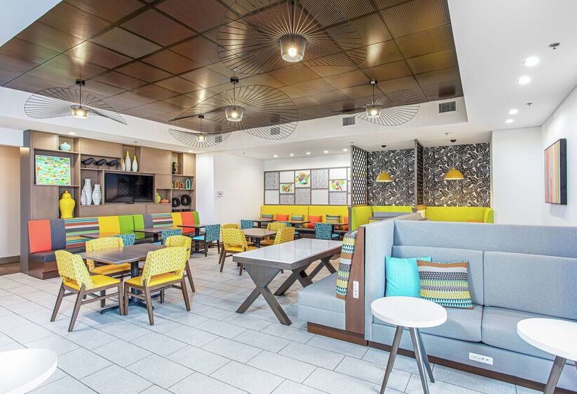 בית מלון כפרי Hampton Inn Pensacola Beach