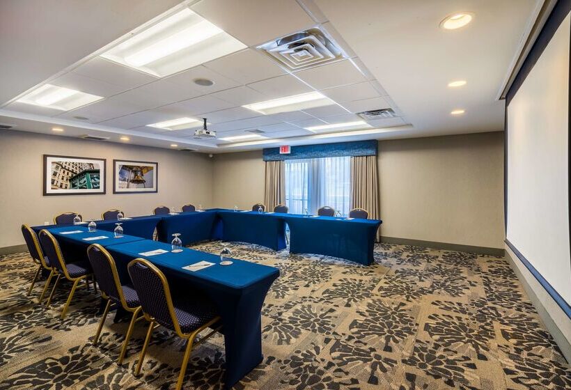 هتل Hampton Inn Philadelphia/plymouth Meeting