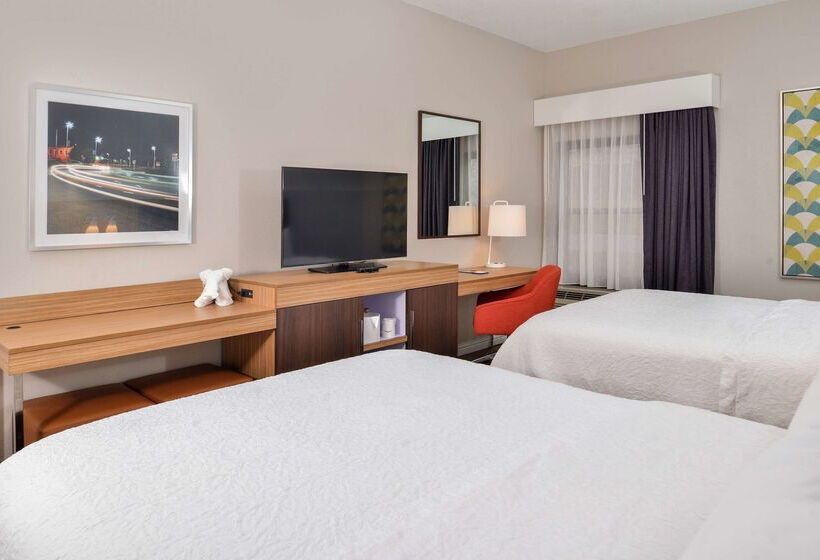 فندق Hampton Inn Raleigh/clayton I 40