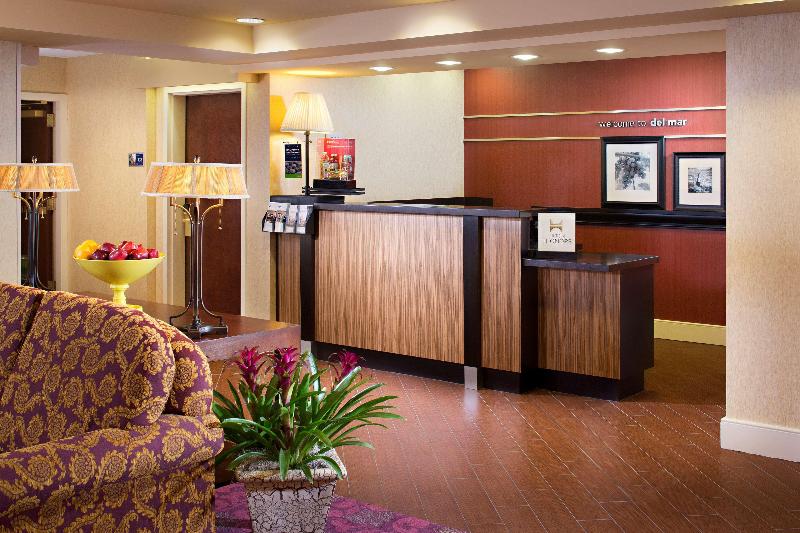 هتل Hampton Inn San Diego Del Mar