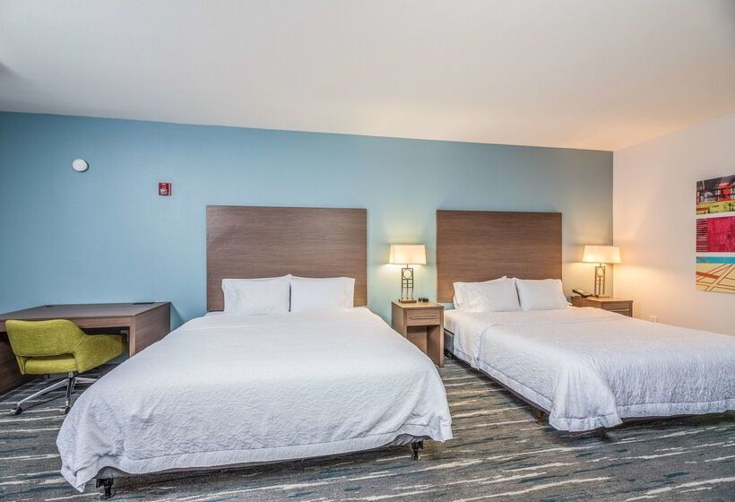 בית מלון כפרי Hampton Inn Oakland Hayward
