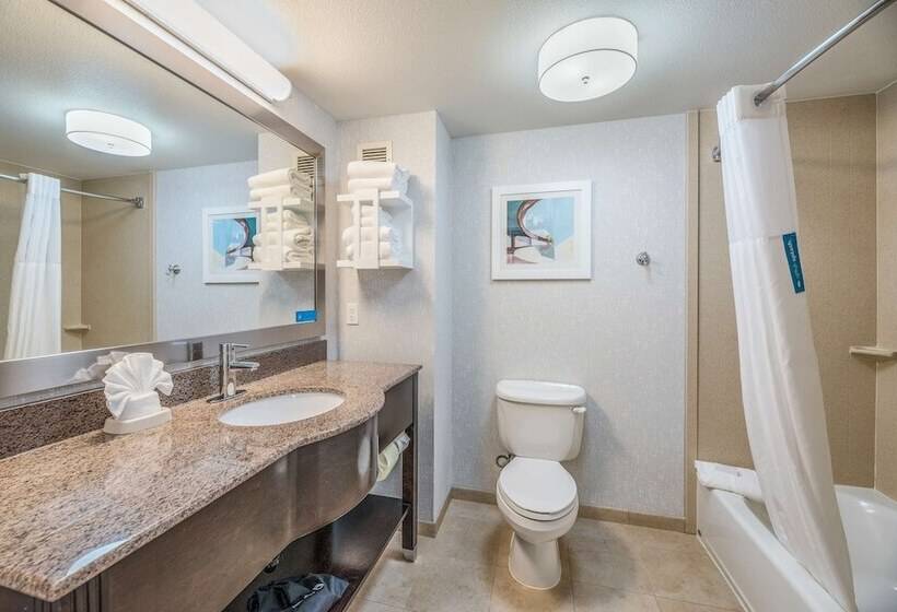 בית מלון כפרי Hampton Inn Oakland Hayward