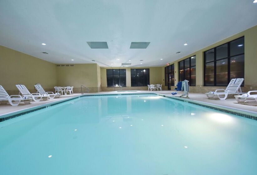 فندق Hampton Inn Selma