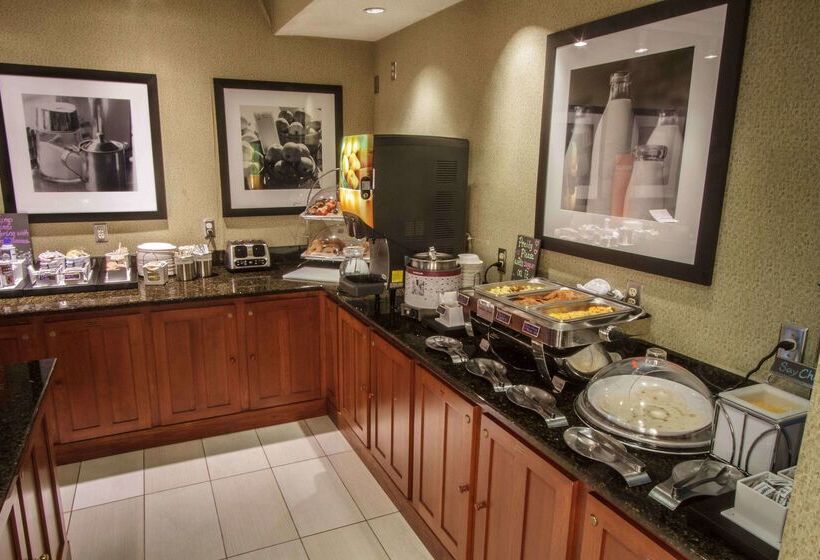 בית מלון כפרי Hampton Inn South Haven