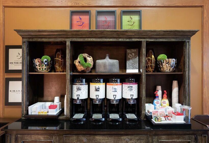 هتل Hampton Inn & Suites Austinairport