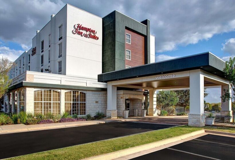 هتل Hampton Inn & Suites Austinairport
