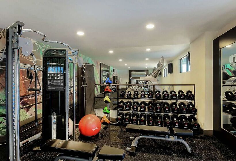 هتل Hampton Inn & Suites Austindowntown/convention Center
