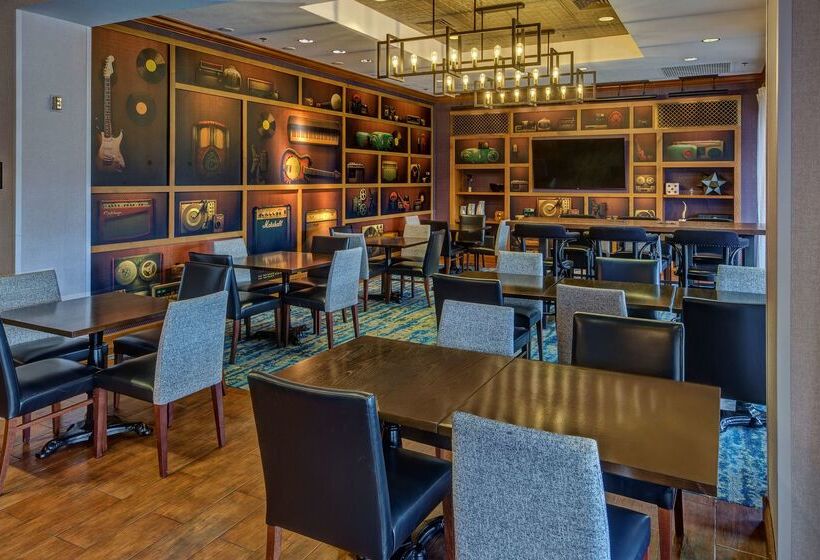 هتل Hampton Inn & Suites Austindowntown/convention Center