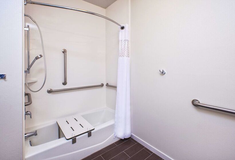 هتل Hampton Inn & Suites Los Alamos White Rock