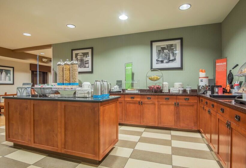 هتل Hampton Inn & Suites Los Alamos White Rock