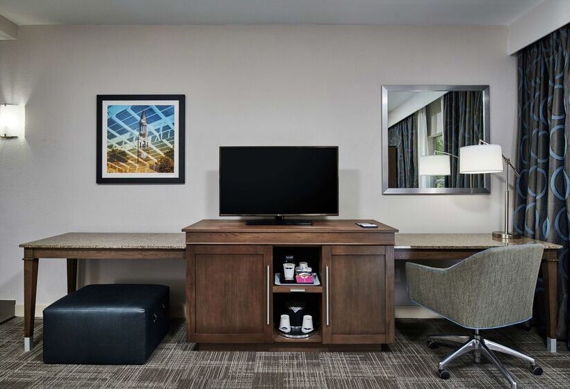 בית מלון כפרי Hampton Inn & Suites Chapel Hill/durham, Area