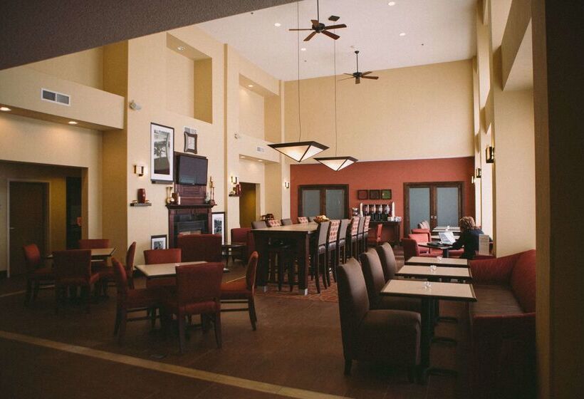 هتل Hampton Inn & Suites Scottsbluffconference Center