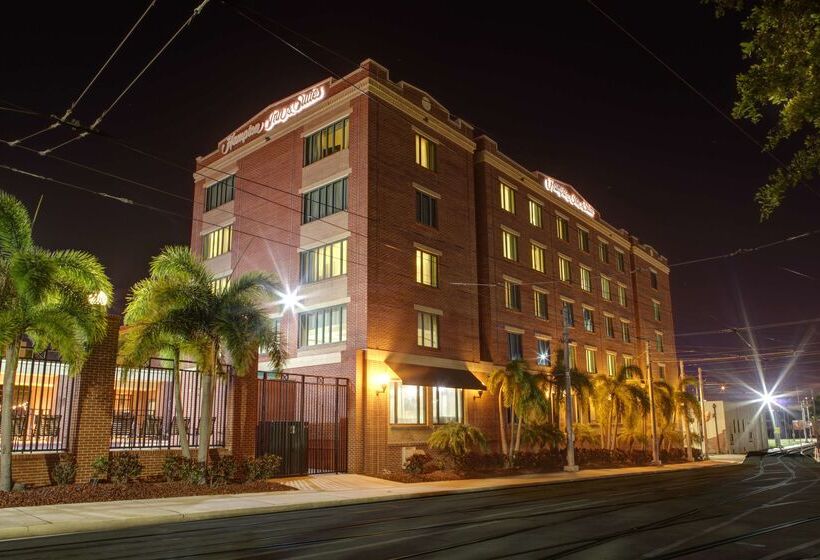 בית מלון כפרי Hampton Inn & Suites Tampa/ybor City/downtown