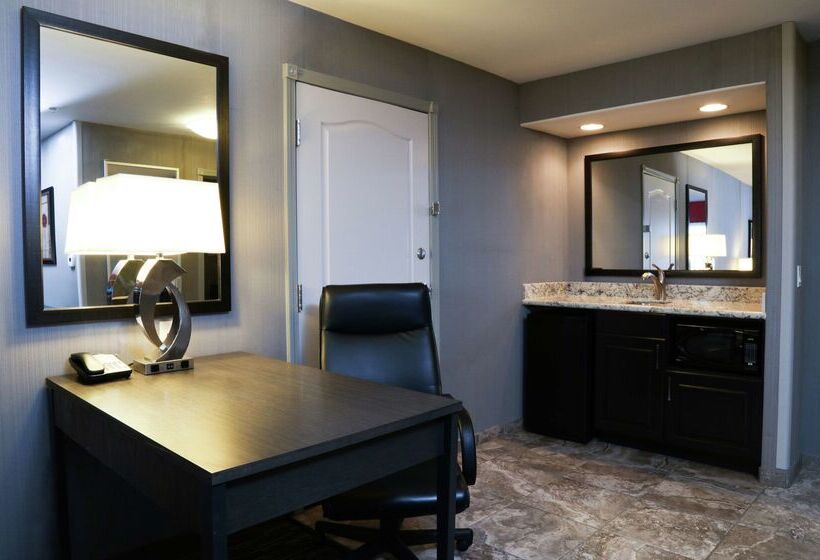 בית מלון כפרי Hampton Inn & Suites Temecula