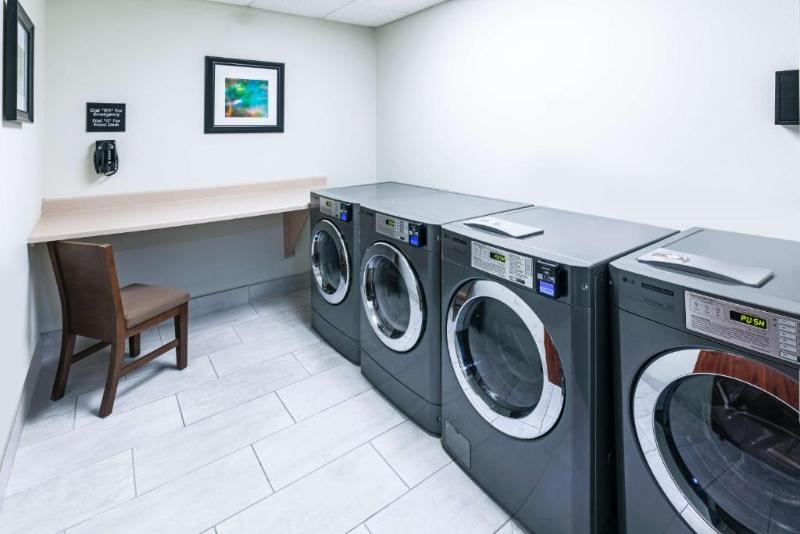 בית מלון כפרי Hampton Inn & Suites Tulsa Woodland Hills 71st Memorial