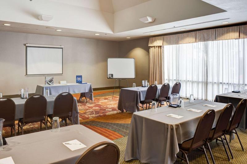 فندق Hampton Inn Tulsasand Springs