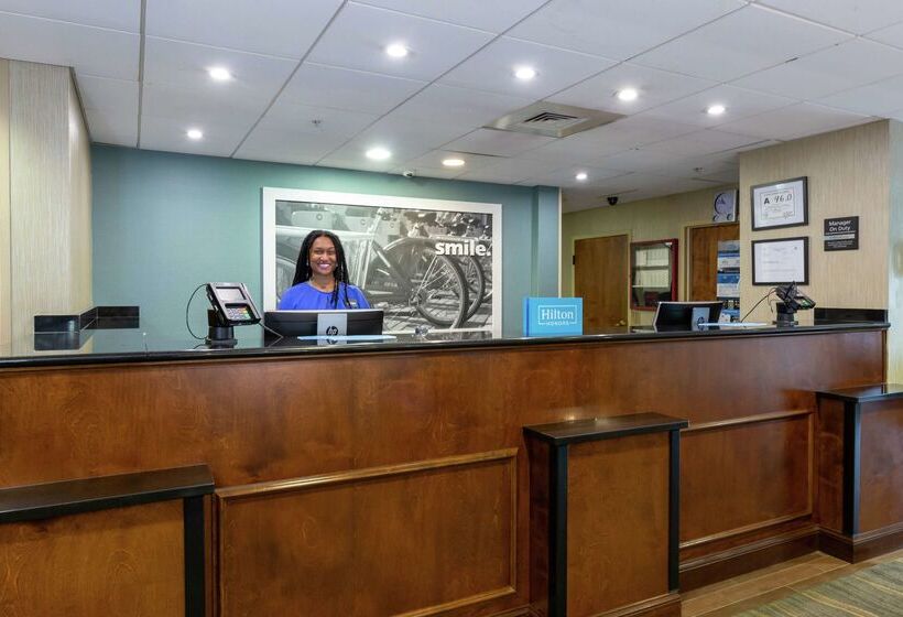 בית מלון כפרי Hampton Inn Winstonsalem Hanes Mall