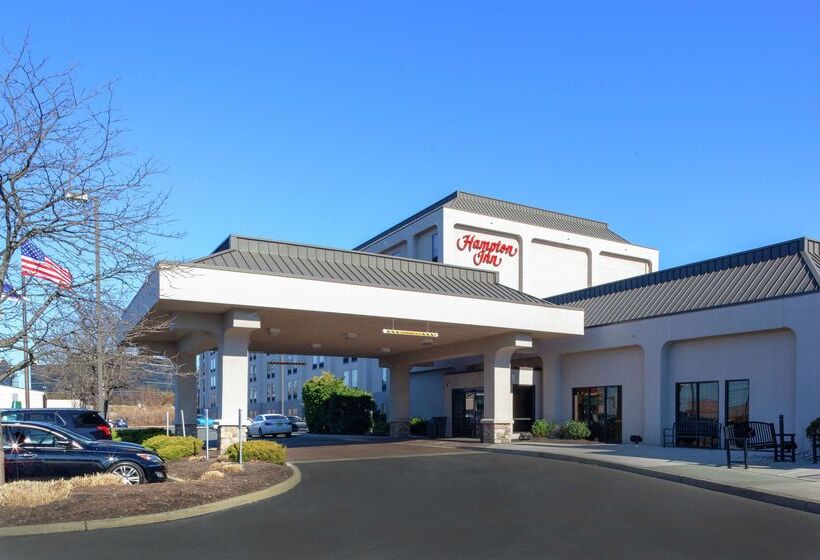 هتل Hampton Inn Woodbridge