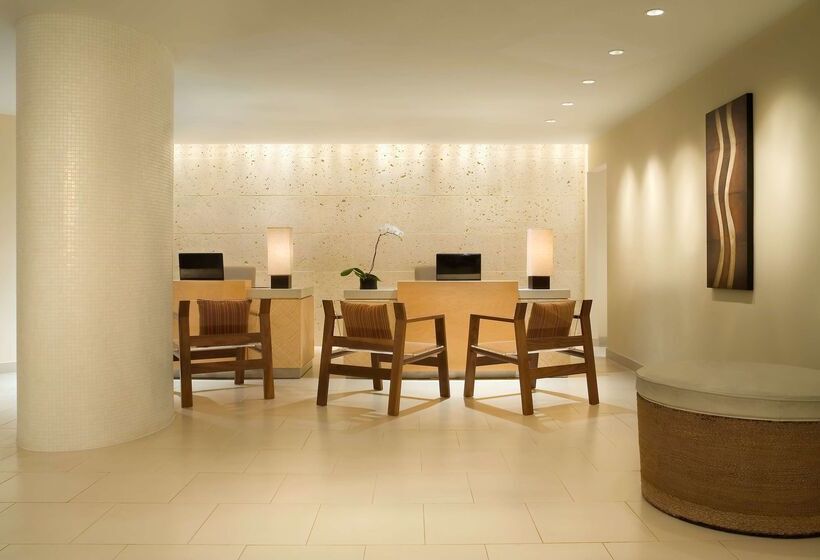 فندق Hyatt Centric Key West Resort & Spa