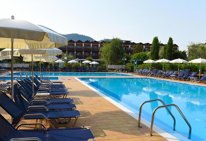 فندق Iseo Lago