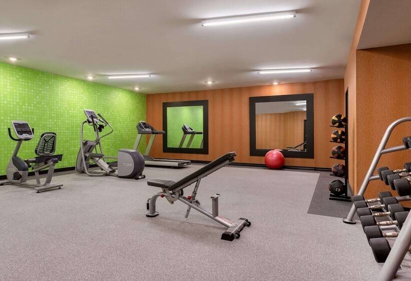 בית מלון כפרי La Quinta Inn & Suites By Wyndham St Louis Route 66