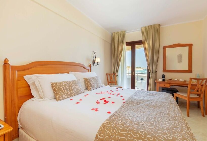 هتل Mira Spiaggia