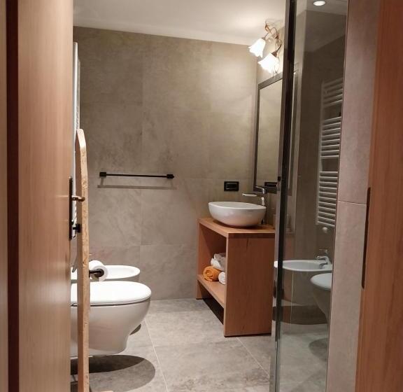 Отель Ortles Dolomiti Walking & Spa