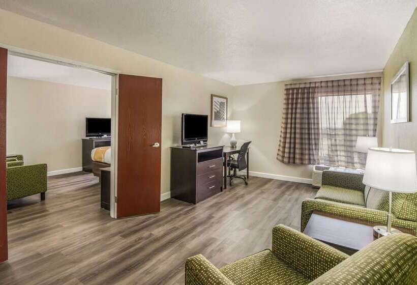 هتل Quality Inn & Suites Quincy  Downtown