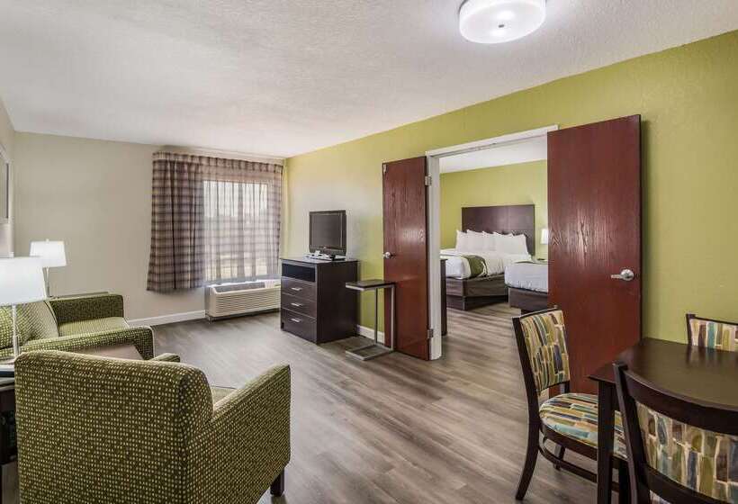 هتل Quality Inn & Suites Quincy  Downtown