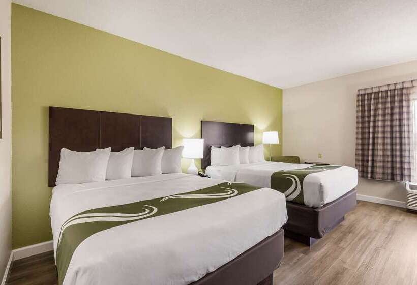 هتل Quality Inn & Suites Quincy  Downtown