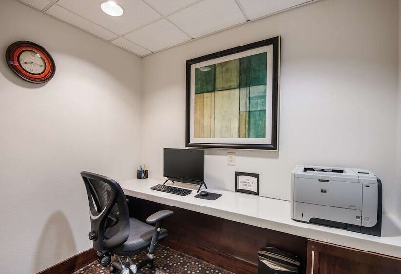 هتل Quality Inn & Suites Quincy  Downtown