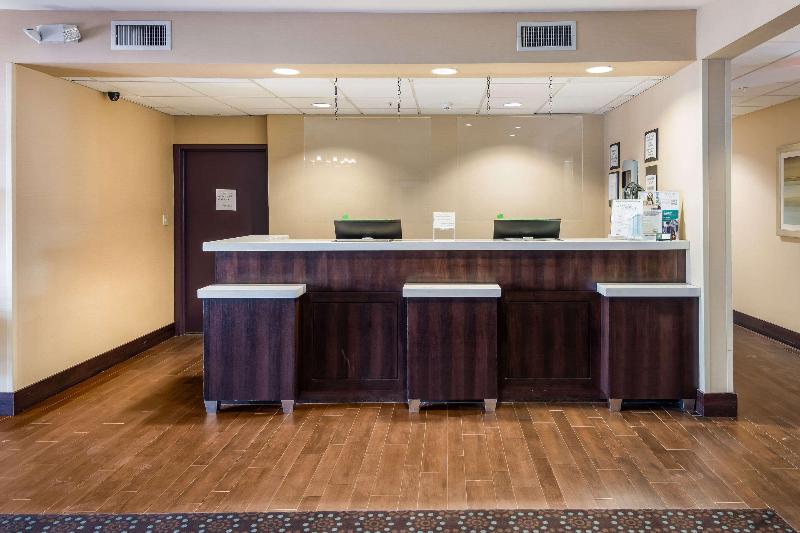 בית מלון כפרי Quality Inn & Suites Quincy  Downtown