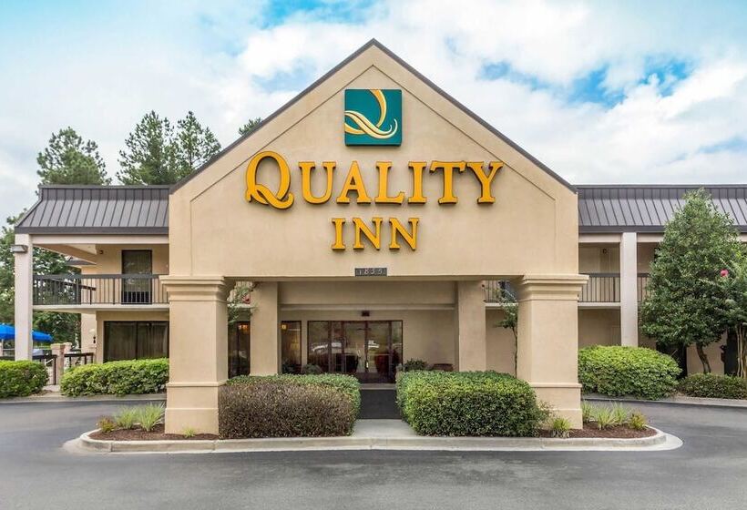 בית מלון כפרי Quality Inn Walterboro