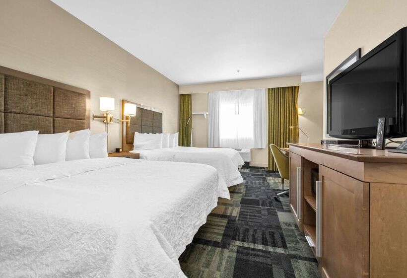 Отель Sonesta Essential Vacaville  Napa Valley