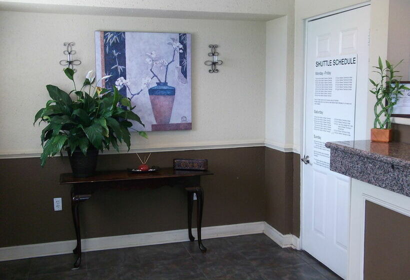 هتل Budgetel Lithia Springs