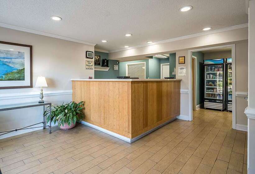 هتل Suburban Studios Of Wilmington