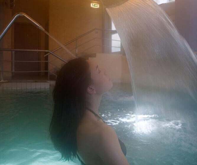 فندق & Terme Bagni Di Lucca