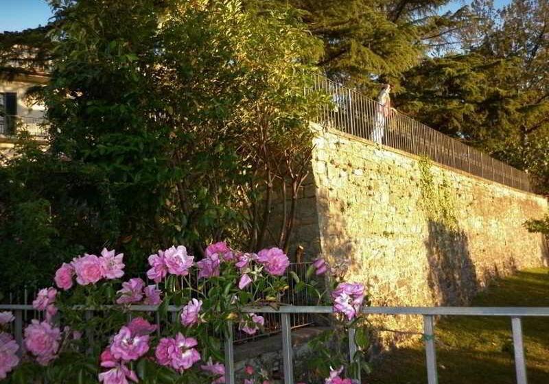 酒店 Villa Sant Uberto Country Inn