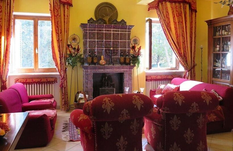 酒店 Villa Sant Uberto Country Inn