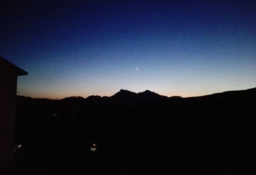 مبيت وإفطار La Terrazza Di Laurino