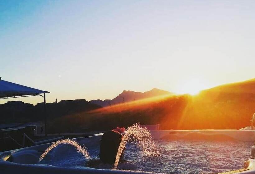 مبيت وإفطار La Terrazza Di Laurino