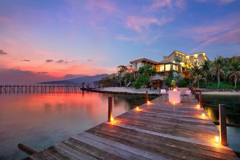 فندق Royal Ocean Resort Karimunjawa