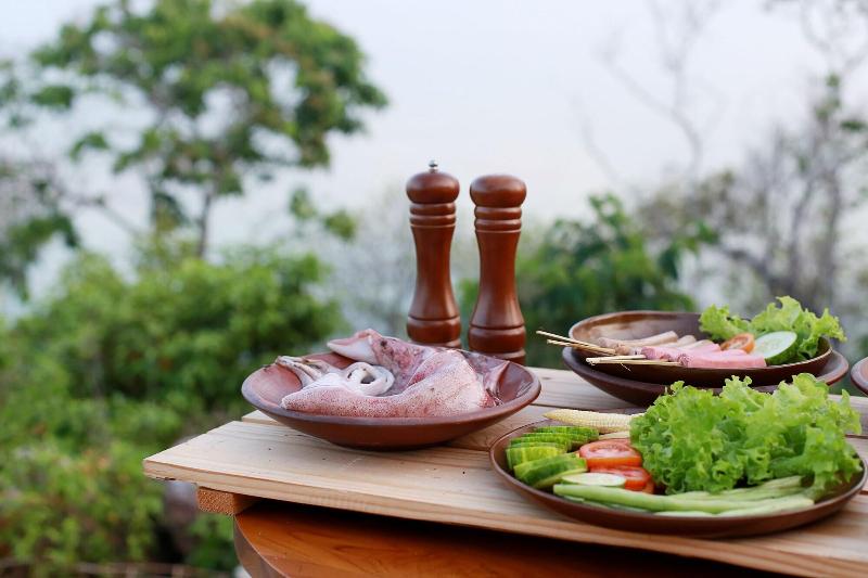 فندق Royal Ocean Resort Karimunjawa