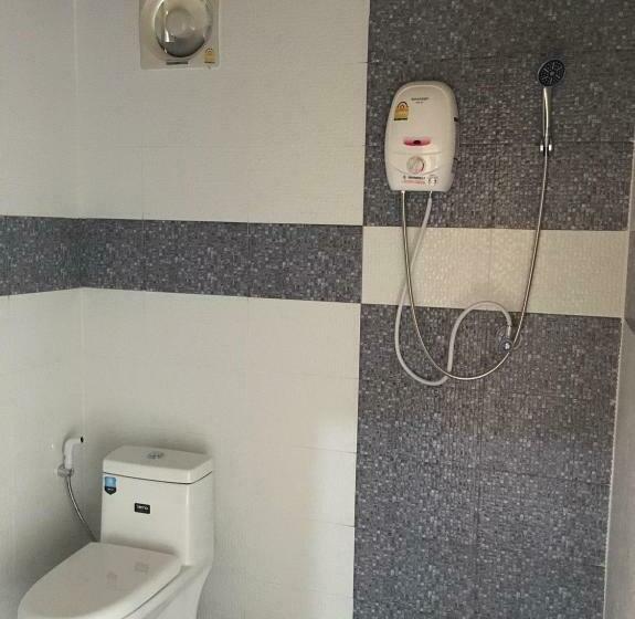 فندق Suannamphukradueng &suansook Resort