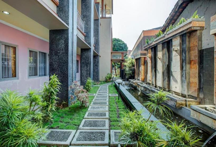 فندق Capital O 3933  Grand Anugrah