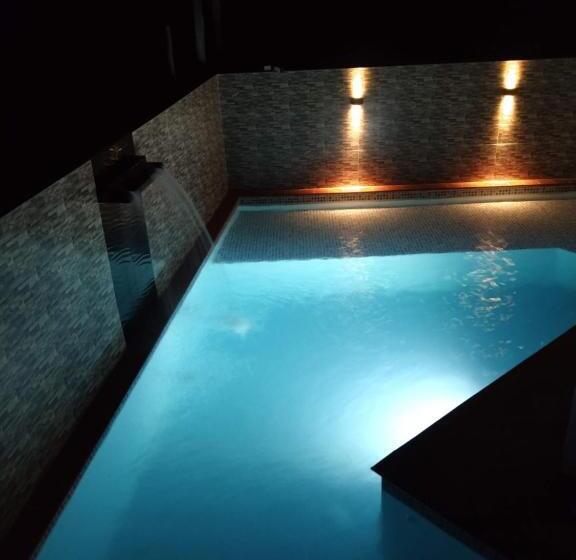 هتل Cosmos Tatacoa