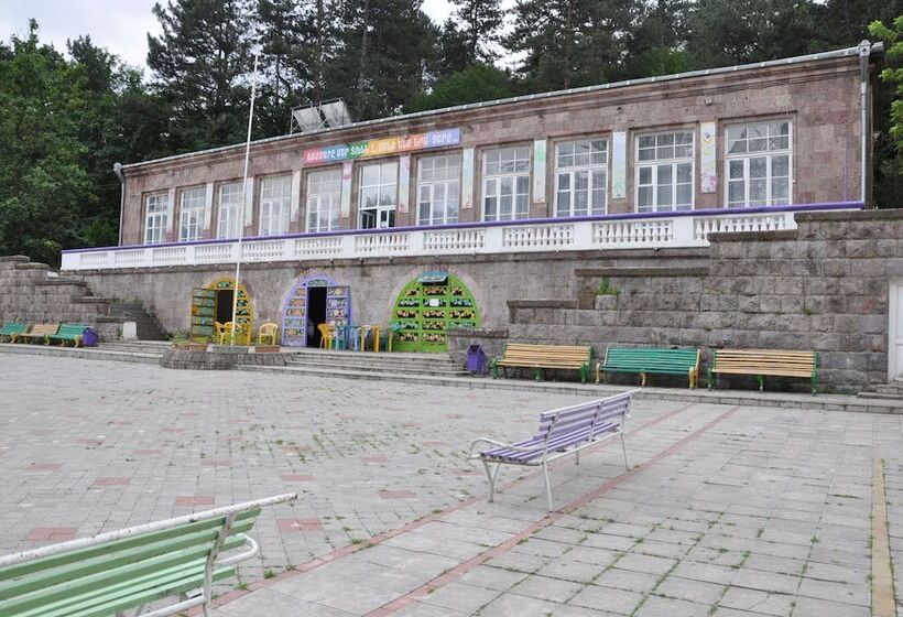 هتل Gugark Retreat