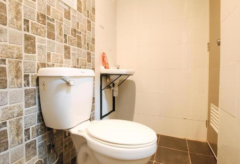בית מלון כפרי Reddoorz @ P Florentino Street Sampaloc Manila