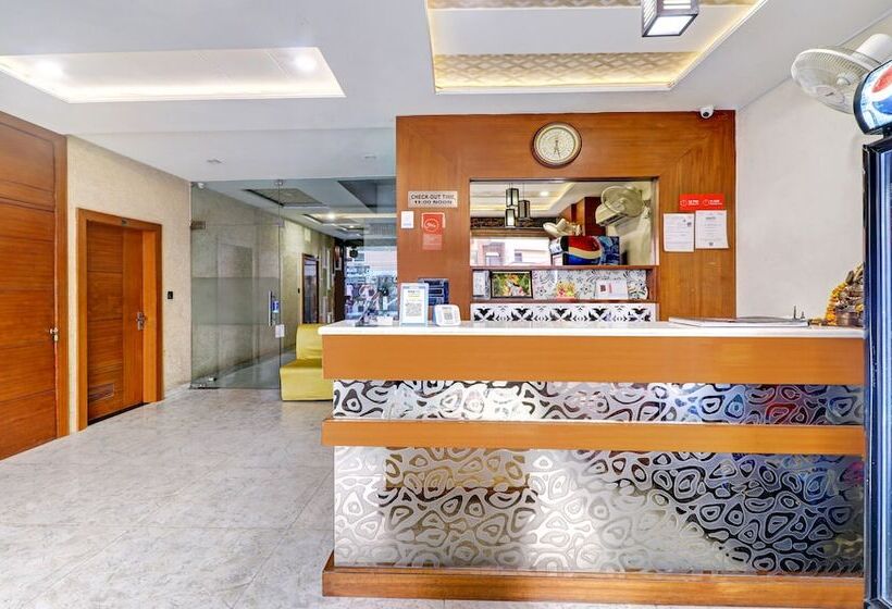 Itsy Hotels Anjali Mahal 500, Mtrs From Mathura Railway Station