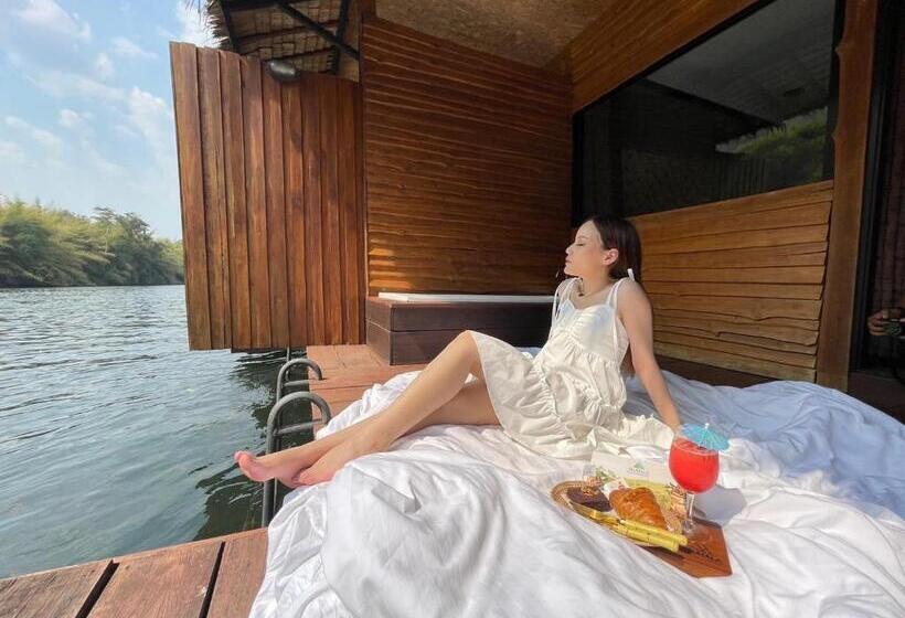 فندق The Hub Erawan Resort
